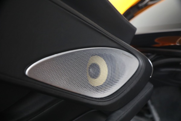 Used 2023 McLaren GT for sale $166,900 at Alfa Romeo of Greenwich in Greenwich CT 06830 23