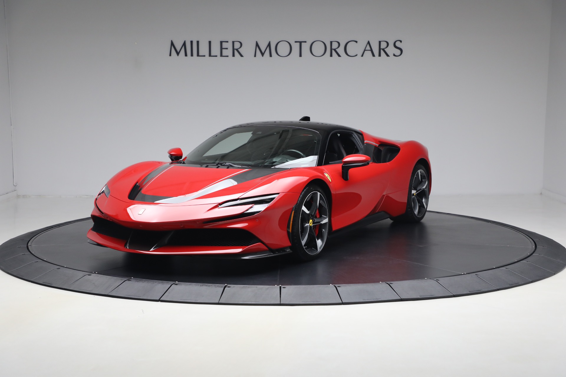 Used 2023 Ferrari SF90 Stradale for sale $509,900 at Alfa Romeo of Greenwich in Greenwich CT 06830 1