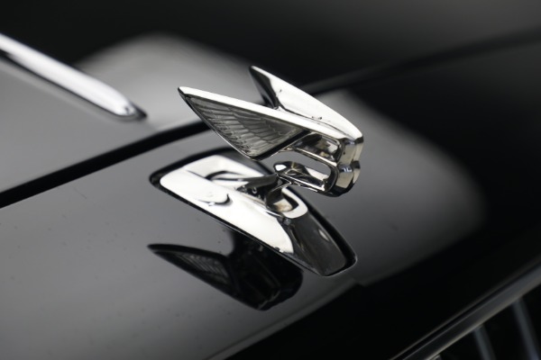 Used 2022 Bentley Flying Spur W12 for sale $195,900 at Alfa Romeo of Greenwich in Greenwich CT 06830 13
