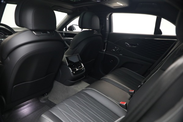 Used 2022 Bentley Flying Spur W12 for sale $195,900 at Alfa Romeo of Greenwich in Greenwich CT 06830 22