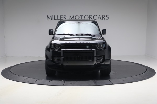Used 2024 Land Rover Defender 110 V8 P525 for sale $84,900 at Alfa Romeo of Greenwich in Greenwich CT 06830 12