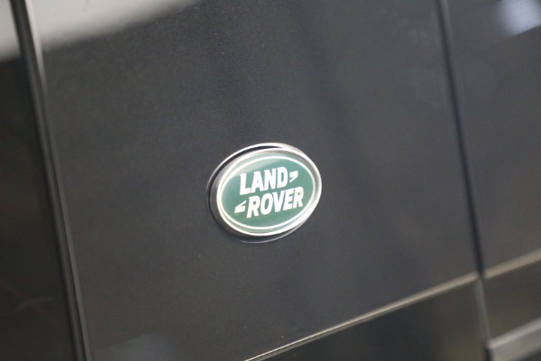 Used 2024 Land Rover Defender 110 V8 P525 for sale $84,900 at Alfa Romeo of Greenwich in Greenwich CT 06830 26