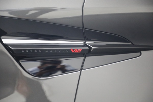 Used 2026 Aston Martin Vanquish for sale $455,900 at Alfa Romeo of Greenwich in Greenwich CT 06830 26