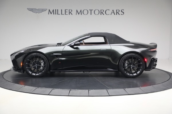 New 2026 Aston Martin Vantage S Roadster for sale $263,900 at Alfa Romeo of Greenwich in Greenwich CT 06830 15