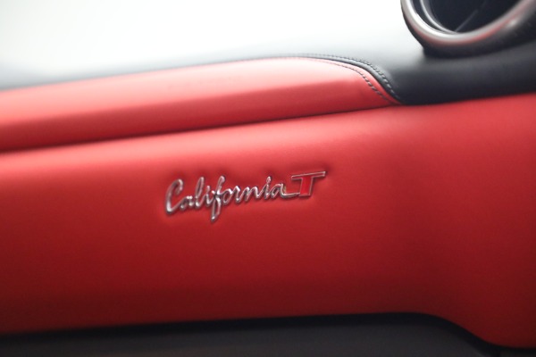 Used 2017 Ferrari California T for sale $163,900 at Alfa Romeo of Greenwich in Greenwich CT 06830 22