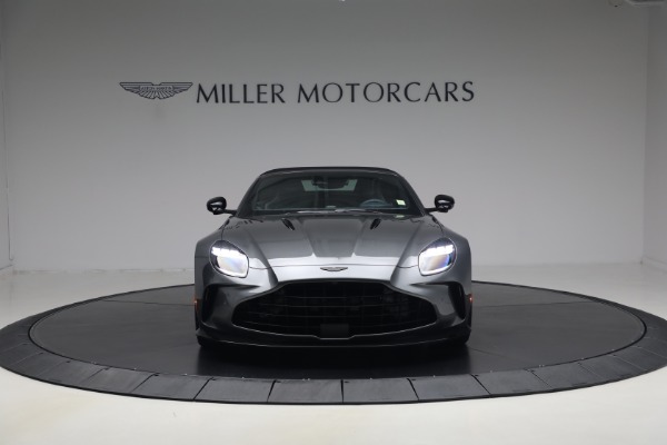New 2026 Aston Martin Vantage S Roadster for sale $295,000 at Alfa Romeo of Greenwich in Greenwich CT 06830 24