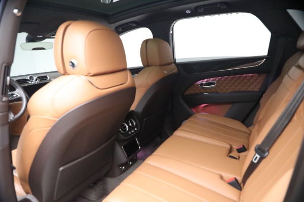 Used 2021 Bentley Bentayga Speed for sale $139,900 at Alfa Romeo of Greenwich in Greenwich CT 06830 22
