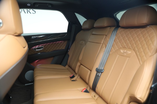 Used 2021 Bentley Bentayga Speed for sale $139,900 at Alfa Romeo of Greenwich in Greenwich CT 06830 24
