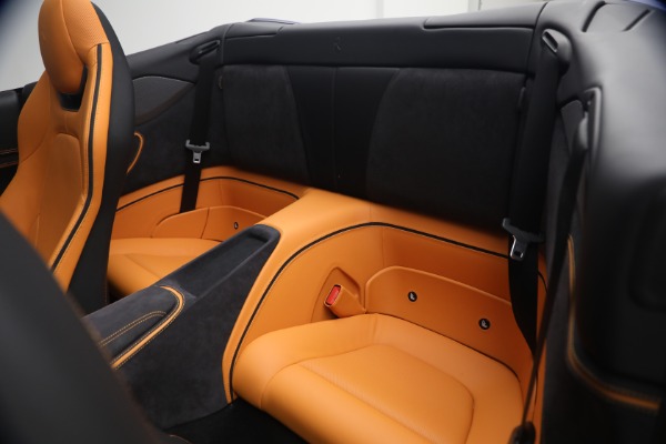 Used 2023 Ferrari Portofino M for sale $289,900 at Alfa Romeo of Greenwich in Greenwich CT 06830 17