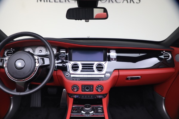 Used 2020 Rolls-Royce Dawn for sale $379,900 at Alfa Romeo of Greenwich in Greenwich CT 06830 4