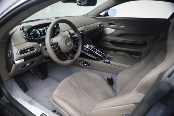 New 2026 Aston Martin Vantage S for sale $257,880 at Alfa Romeo of Greenwich in Greenwich CT 06830 14