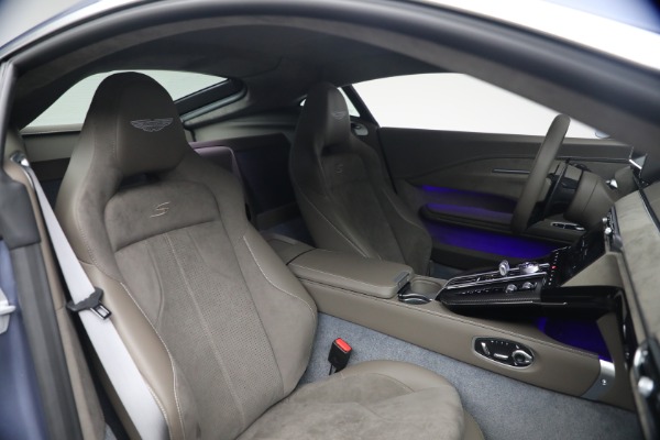 New 2026 Aston Martin Vantage S for sale $257,880 at Alfa Romeo of Greenwich in Greenwich CT 06830 21