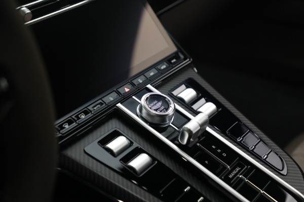 New 2026 Aston Martin Vantage S for sale $257,880 at Alfa Romeo of Greenwich in Greenwich CT 06830 26