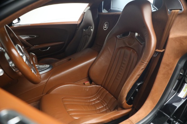 Used 2006 Bugatti Veyron 16.4 for sale Call for price at Alfa Romeo of Greenwich in Greenwich CT 06830 14