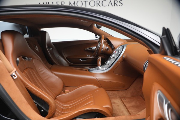 Used 2006 Bugatti Veyron 16.4 for sale Call for price at Alfa Romeo of Greenwich in Greenwich CT 06830 16