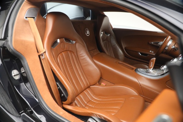 Used 2006 Bugatti Veyron 16.4 for sale Call for price at Alfa Romeo of Greenwich in Greenwich CT 06830 17