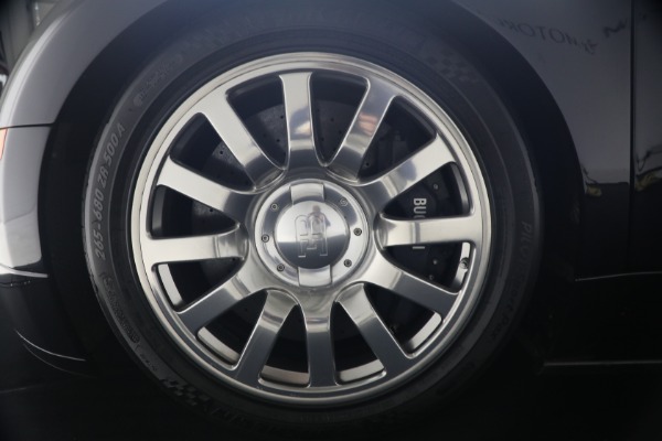 Used 2006 Bugatti Veyron 16.4 for sale Call for price at Alfa Romeo of Greenwich in Greenwich CT 06830 25