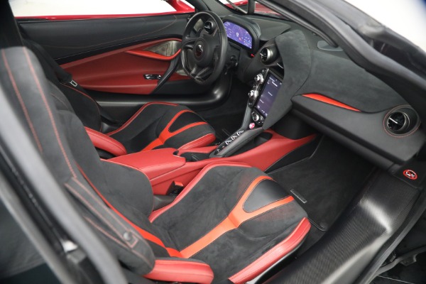 Used 2019 McLaren 720S Performance for sale Call for price at Alfa Romeo of Greenwich in Greenwich CT 06830 25