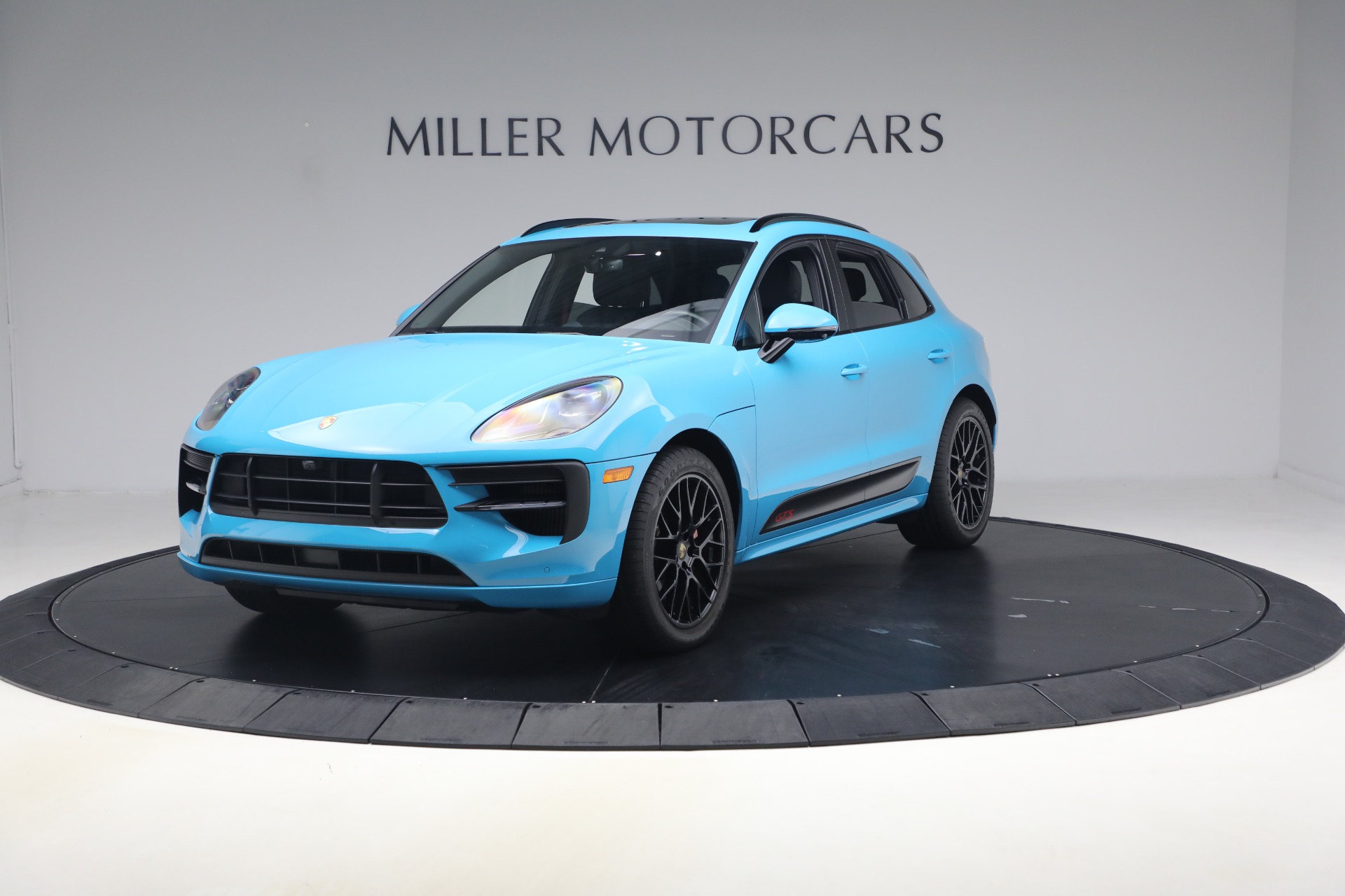 Used 2021 Porsche Macan GTS for sale $69,900 at Alfa Romeo of Greenwich in Greenwich CT 06830 1
