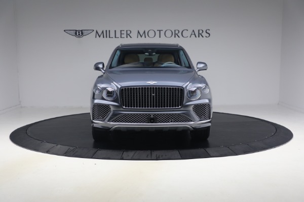 Used 2026 Bentley Bentayga EWB Azure V8 for sale $279,900 at Alfa Romeo of Greenwich in Greenwich CT 06830 12