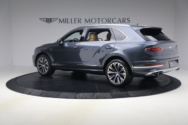 Used 2026 Bentley Bentayga EWB Azure V8 for sale $279,900 at Alfa Romeo of Greenwich in Greenwich CT 06830 4