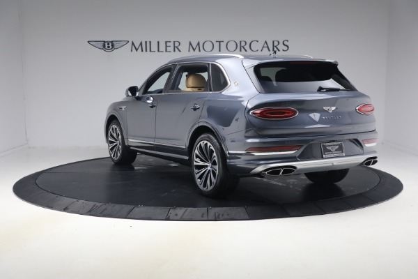 Used 2026 Bentley Bentayga EWB Azure V8 for sale $279,900 at Alfa Romeo of Greenwich in Greenwich CT 06830 5