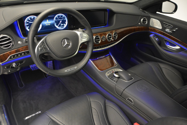 Used 2014 Mercedes-Benz S-Class S 63 AMG for sale Sold at Alfa Romeo of Greenwich in Greenwich CT 06830 17