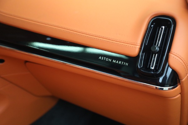 Used 2025 Aston Martin DBX 707 for sale $209,900 at Alfa Romeo of Greenwich in Greenwich CT 06830 20