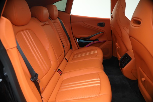 Used 2025 Aston Martin DBX 707 for sale $209,900 at Alfa Romeo of Greenwich in Greenwich CT 06830 25