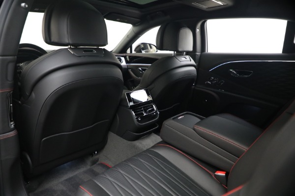 Used 2022 Bentley Flying Spur Hybrid for sale $149,900 at Alfa Romeo of Greenwich in Greenwich CT 06830 22