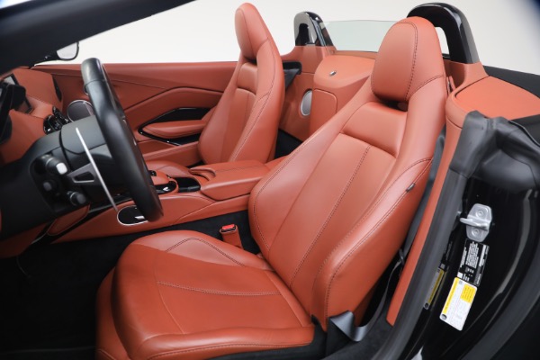 Used 2021 Aston Martin Vantage for sale $119,900 at Alfa Romeo of Greenwich in Greenwich CT 06830 25