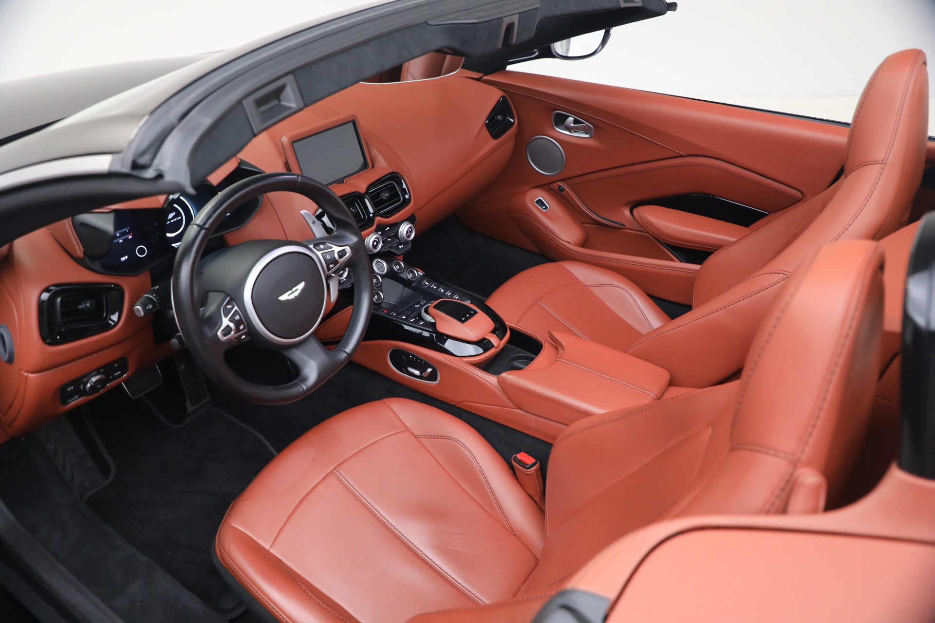 2021 Aston Martin Vantage Base - Photo 27