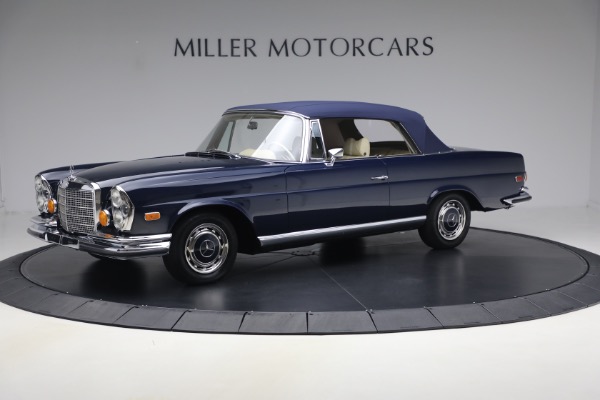 Used 1971 Mercedes-Benz 280SE 3.5 Cabriolet for sale $475,000 at Alfa Romeo of Greenwich in Greenwich CT 06830 12