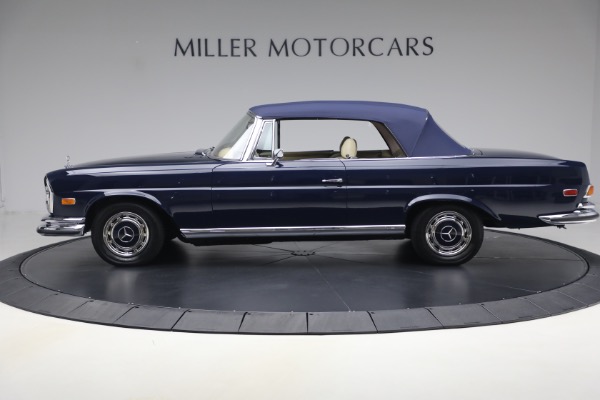 Used 1971 Mercedes-Benz 280SE 3.5 Cabriolet for sale $475,000 at Alfa Romeo of Greenwich in Greenwich CT 06830 13