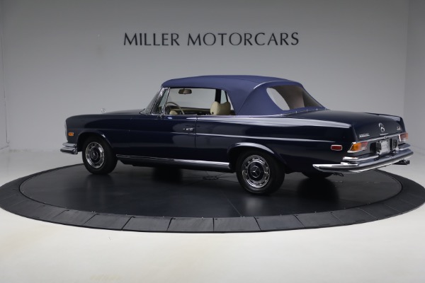 Used 1971 Mercedes-Benz 280SE 3.5 Cabriolet for sale $475,000 at Alfa Romeo of Greenwich in Greenwich CT 06830 15