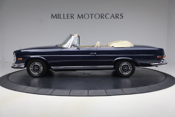 Used 1971 Mercedes-Benz 280SE 3.5 Cabriolet for sale $475,000 at Alfa Romeo of Greenwich in Greenwich CT 06830 2