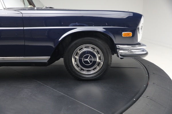 Used 1971 Mercedes-Benz 280SE 3.5 Cabriolet for sale $475,000 at Alfa Romeo of Greenwich in Greenwich CT 06830 21