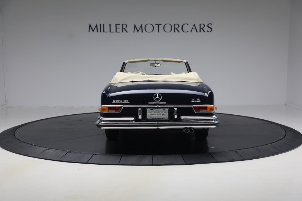Used 1971 Mercedes-Benz 280SE 3.5 Cabriolet for sale $475,000 at Alfa Romeo of Greenwich in Greenwich CT 06830 5