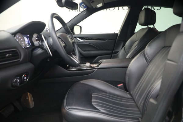 Used 2023 Maserati Levante GT for sale $49,900 at Alfa Romeo of Greenwich in Greenwich CT 06830 14