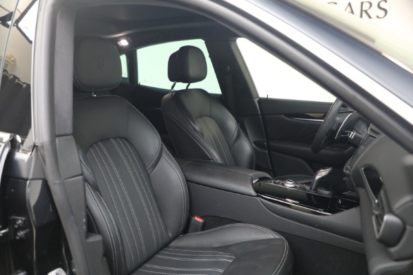 Used 2023 Maserati Levante GT for sale $49,900 at Alfa Romeo of Greenwich in Greenwich CT 06830 15
