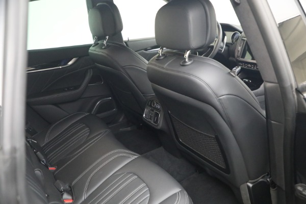Used 2023 Maserati Levante GT for sale $49,900 at Alfa Romeo of Greenwich in Greenwich CT 06830 19