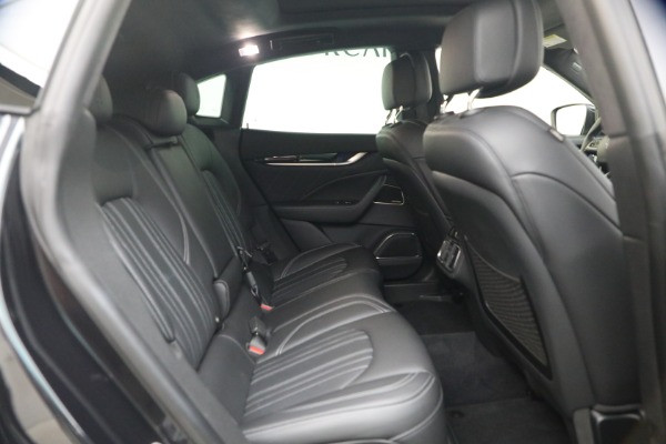 Used 2023 Maserati Levante GT for sale $49,900 at Alfa Romeo of Greenwich in Greenwich CT 06830 21
