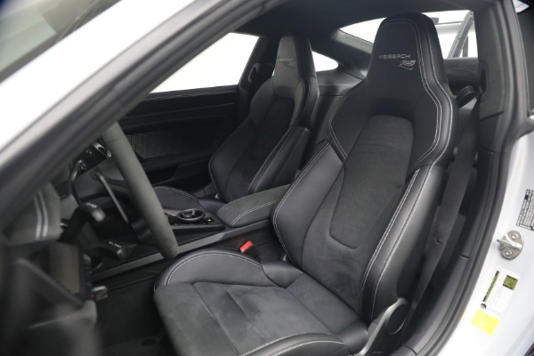 Used 2025 Porsche 911 GT3 RS for sale $479,900 at Alfa Romeo of Greenwich in Greenwich CT 06830 14
