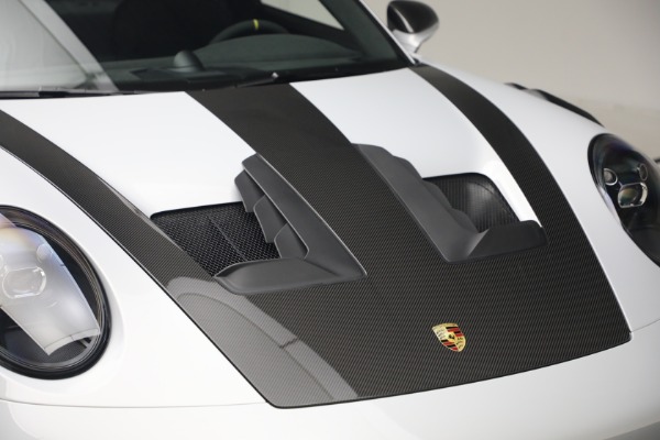 Used 2025 Porsche 911 GT3 RS for sale $479,900 at Alfa Romeo of Greenwich in Greenwich CT 06830 24