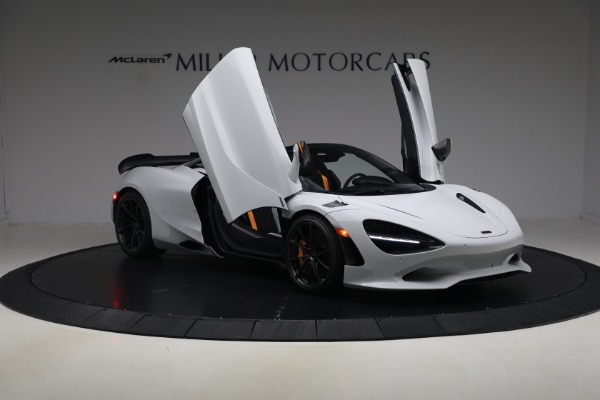 New 2027 McLaren 750S Spider Performance for sale $471,170 at Alfa Romeo of Greenwich in Greenwich CT 06830 19