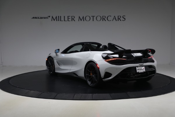 New 2027 McLaren 750S Spider Performance for sale $471,170 at Alfa Romeo of Greenwich in Greenwich CT 06830 4
