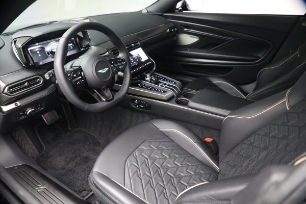 Used 2025 Aston Martin Vanquish for sale $415,900 at Alfa Romeo of Greenwich in Greenwich CT 06830 13