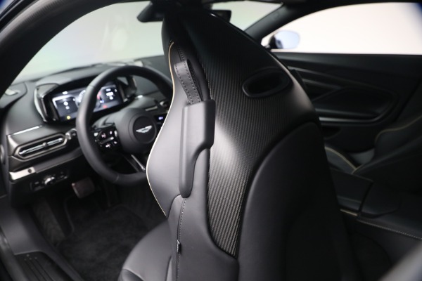Used 2025 Aston Martin Vanquish for sale $415,900 at Alfa Romeo of Greenwich in Greenwich CT 06830 16