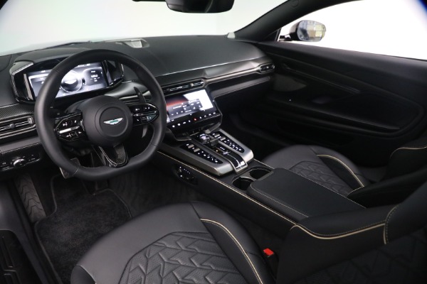 Used 2025 Aston Martin Vanquish for sale $415,900 at Alfa Romeo of Greenwich in Greenwich CT 06830 18