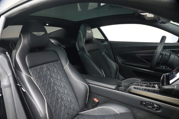 Used 2025 Aston Martin Vanquish for sale $415,900 at Alfa Romeo of Greenwich in Greenwich CT 06830 22